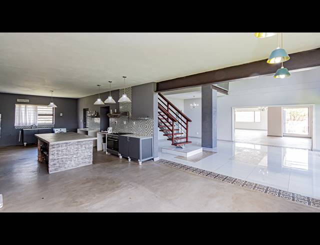 8,566M² FARM FOR SALE IN FARMALL AH